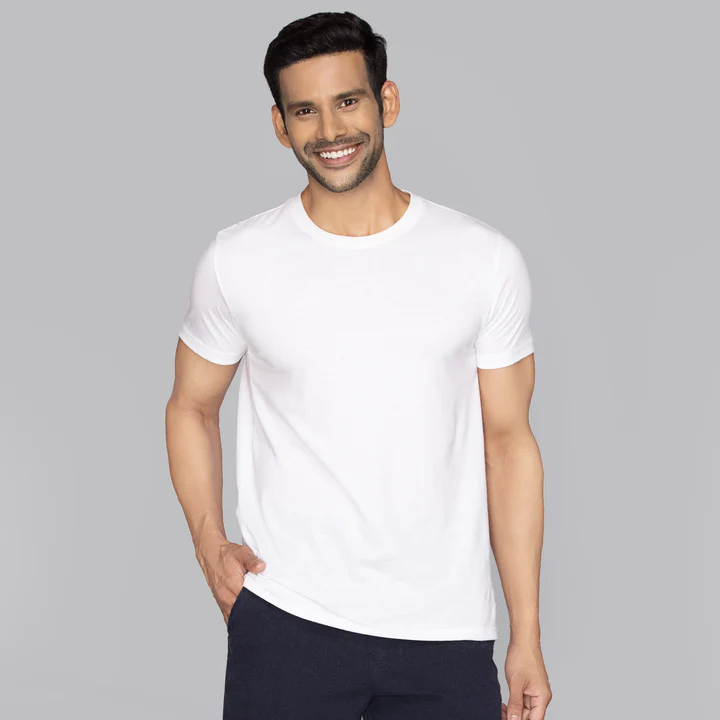Basic T-Shirt